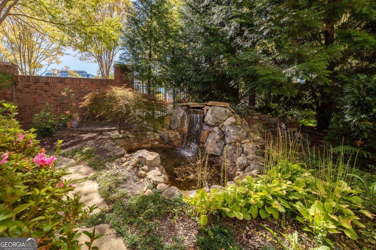 1065 Arbor Trace Brookhaven - 9