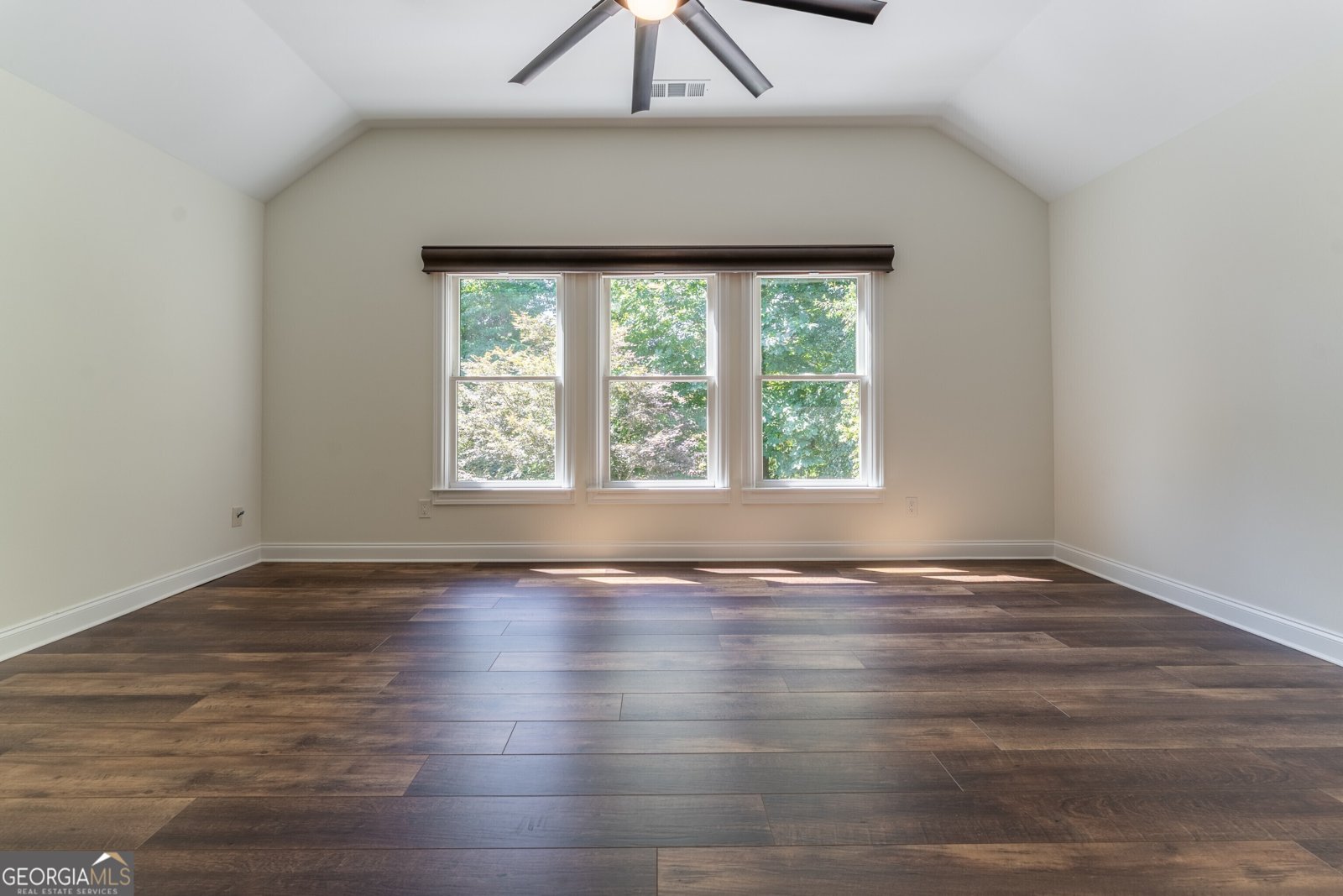 5885 Trailwood Court Suwanee - 25