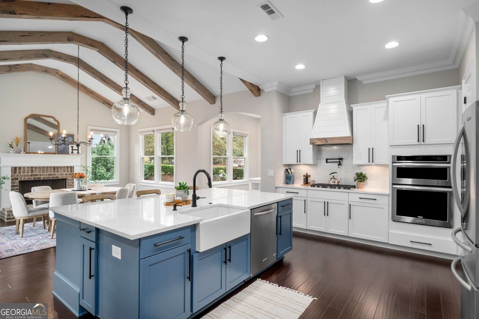 143 Nakomis Place Milton - 23