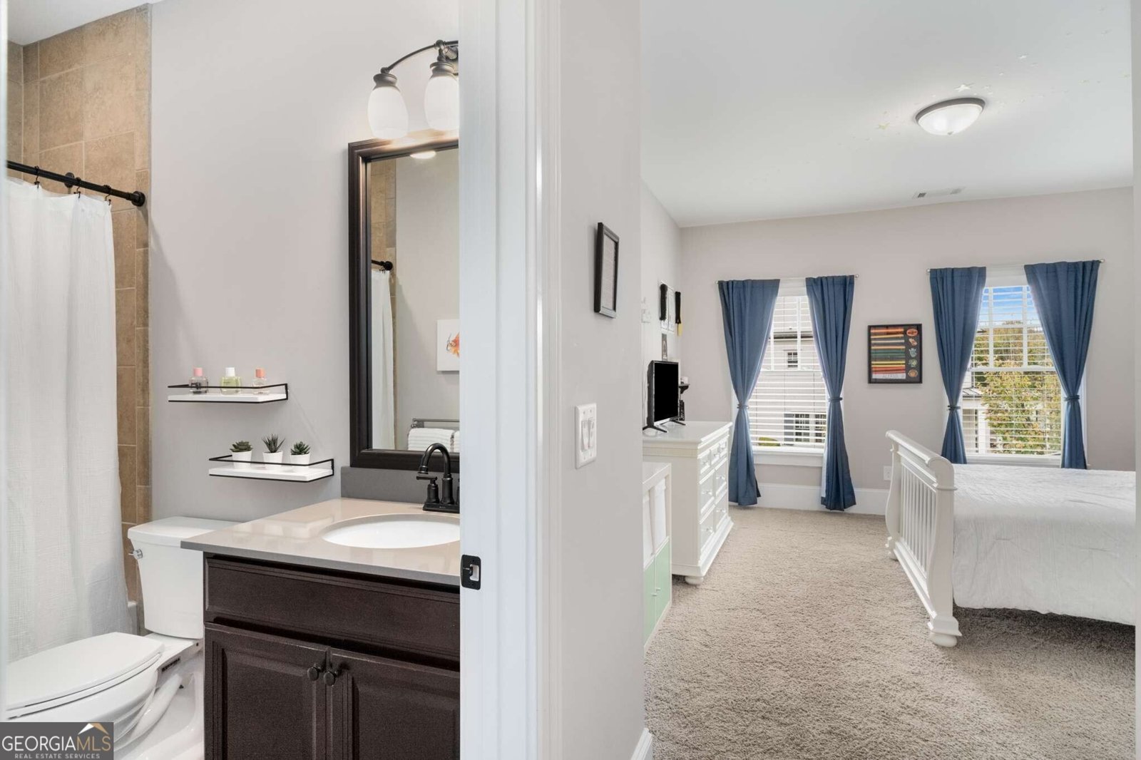 143 Nakomis Place Milton - 39