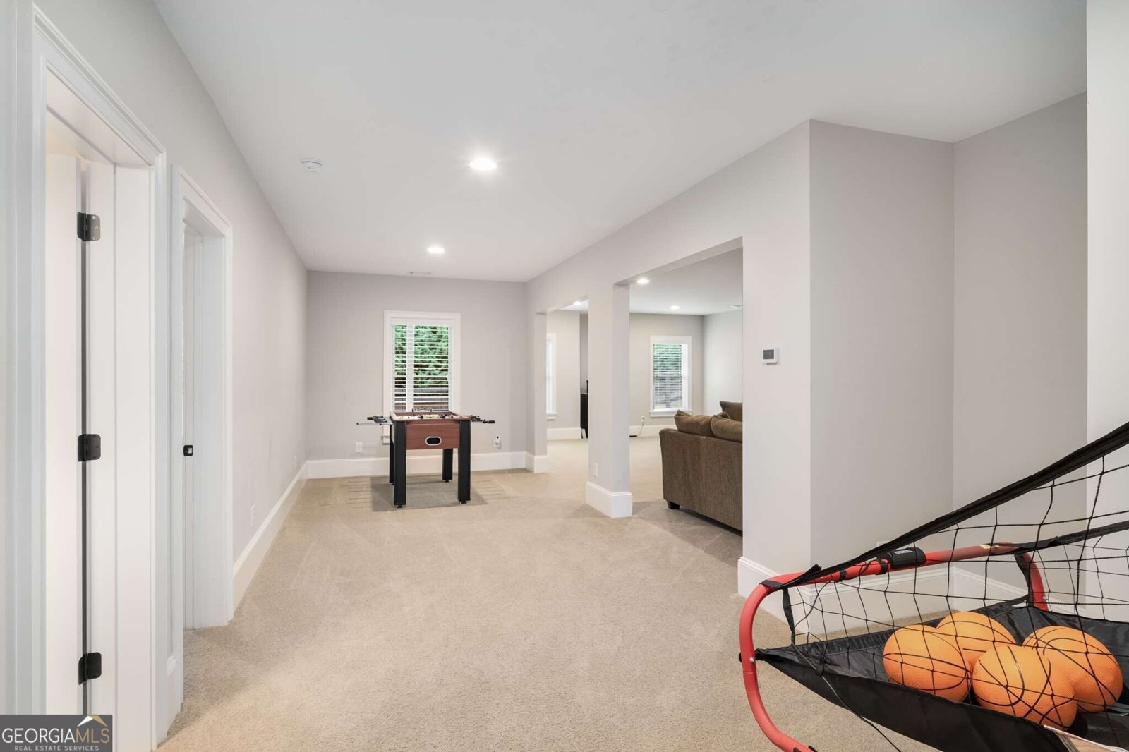 143 Nakomis Place Milton - 45