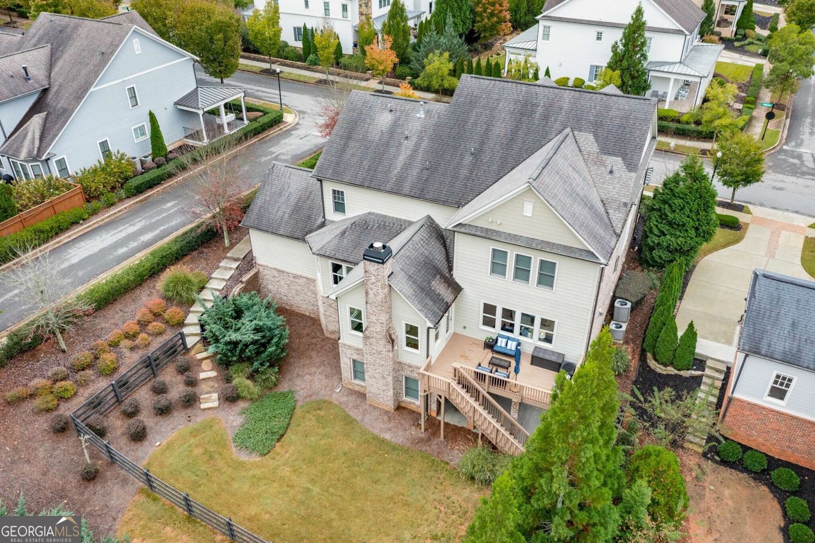 143 Nakomis Place Milton - 55