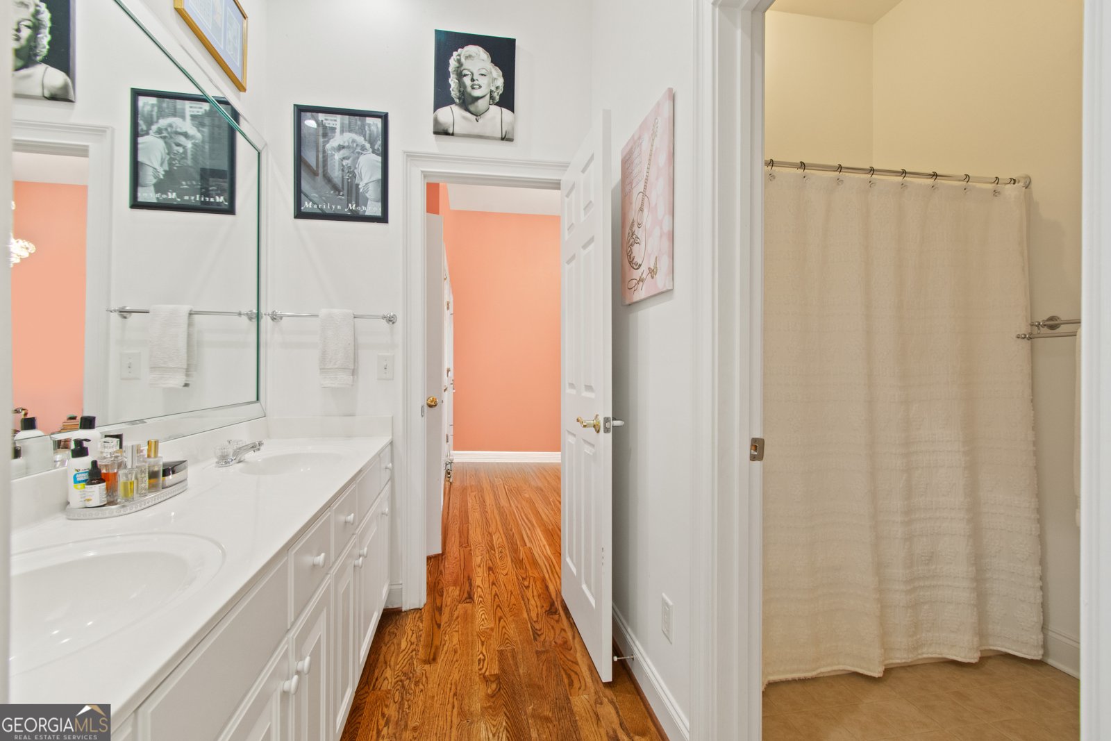 4541 Montclair Circle Gainesville - 23