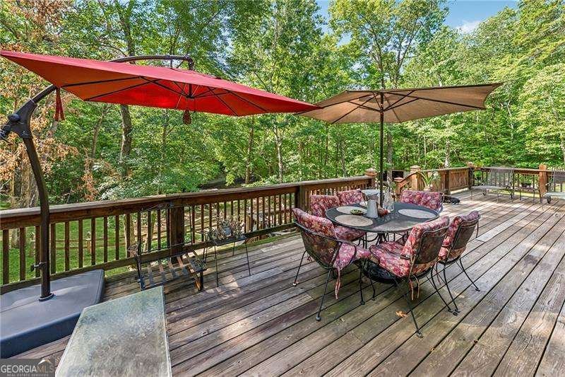 315 Rhine Road White - 22