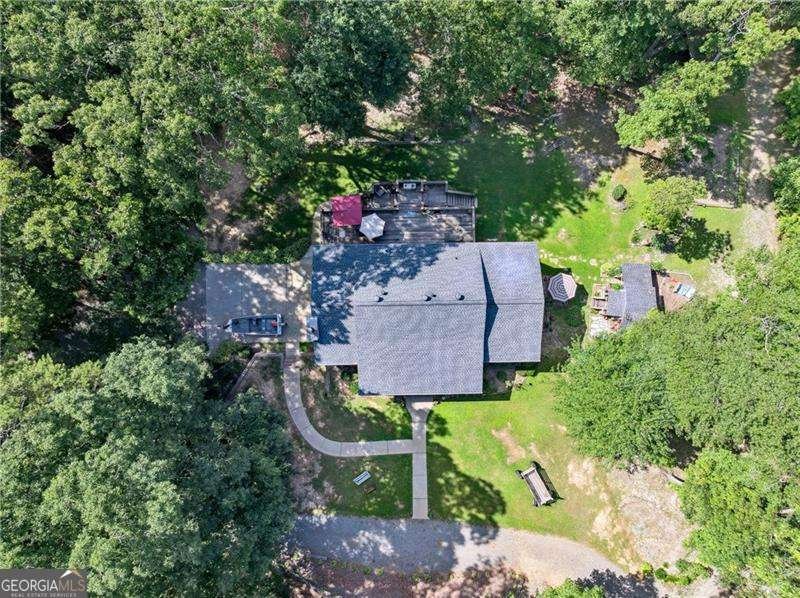 315 Rhine Road White - 38