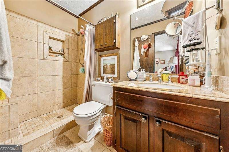 315 Rhine Road White - 5