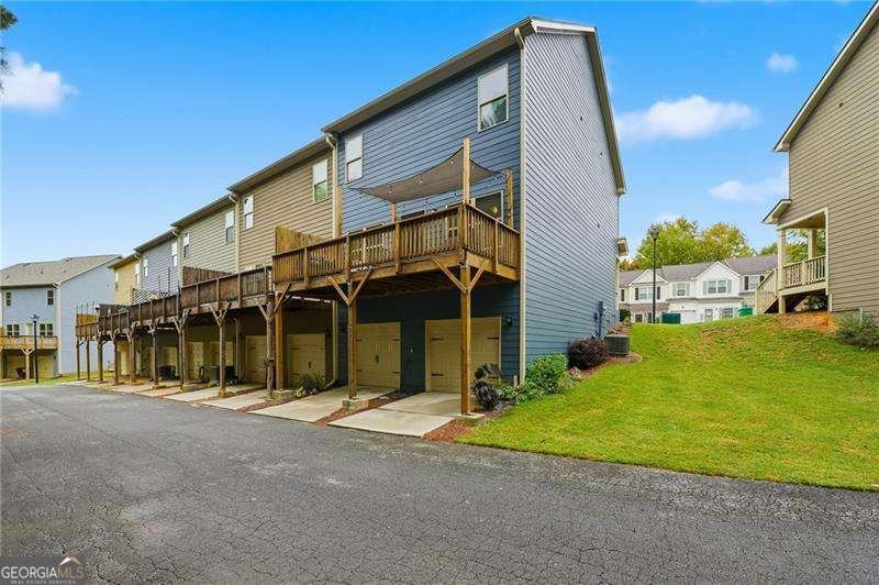 829 Ash Street Canton - 32