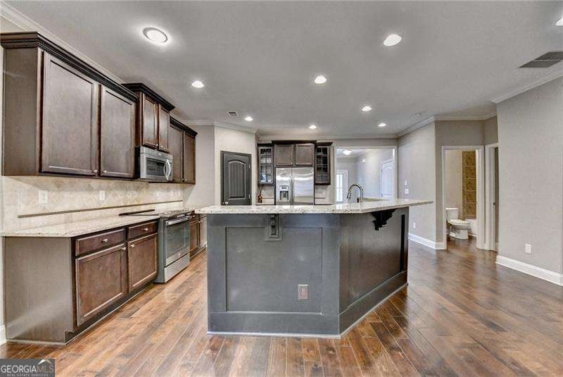 7067 Walham Grove Johns Creek - 10