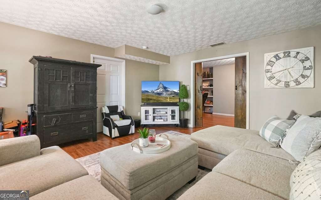 46 Evans Mill Court Dallas - 40