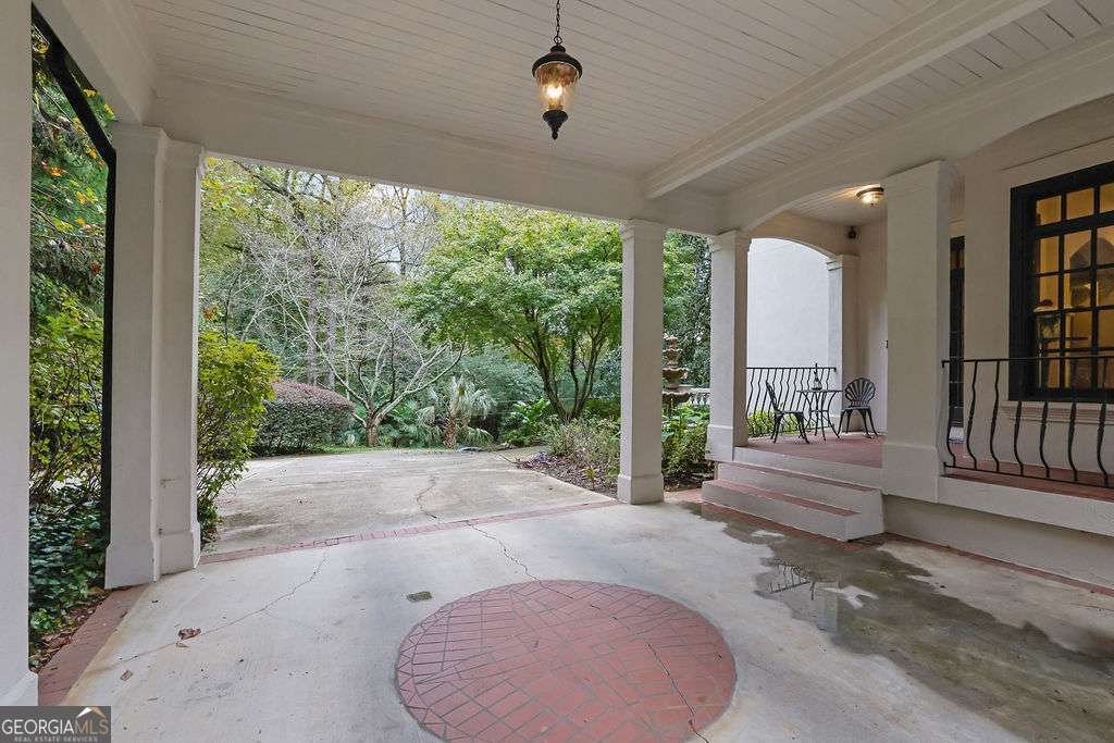 2636 Dobbs Circle Atlanta - 28