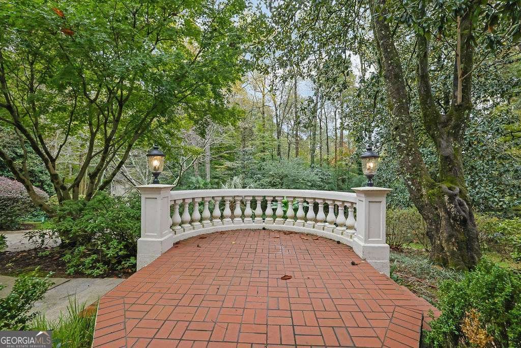 2636 Dobbs Circle Atlanta - 29