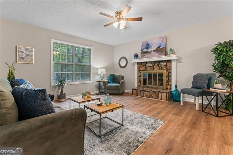 3881 BENTLEY Drive Douglasville - 5