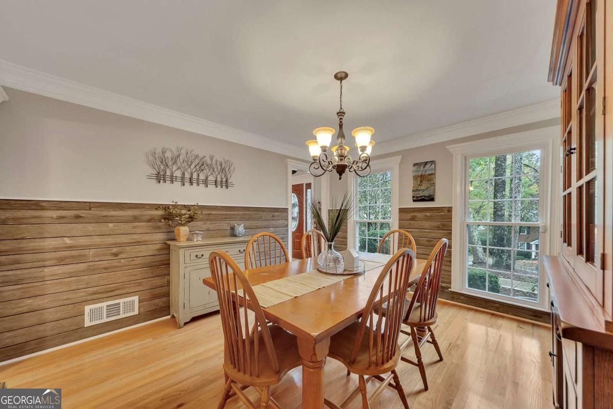 2237 Chadds Creek Drive Marietta - 2