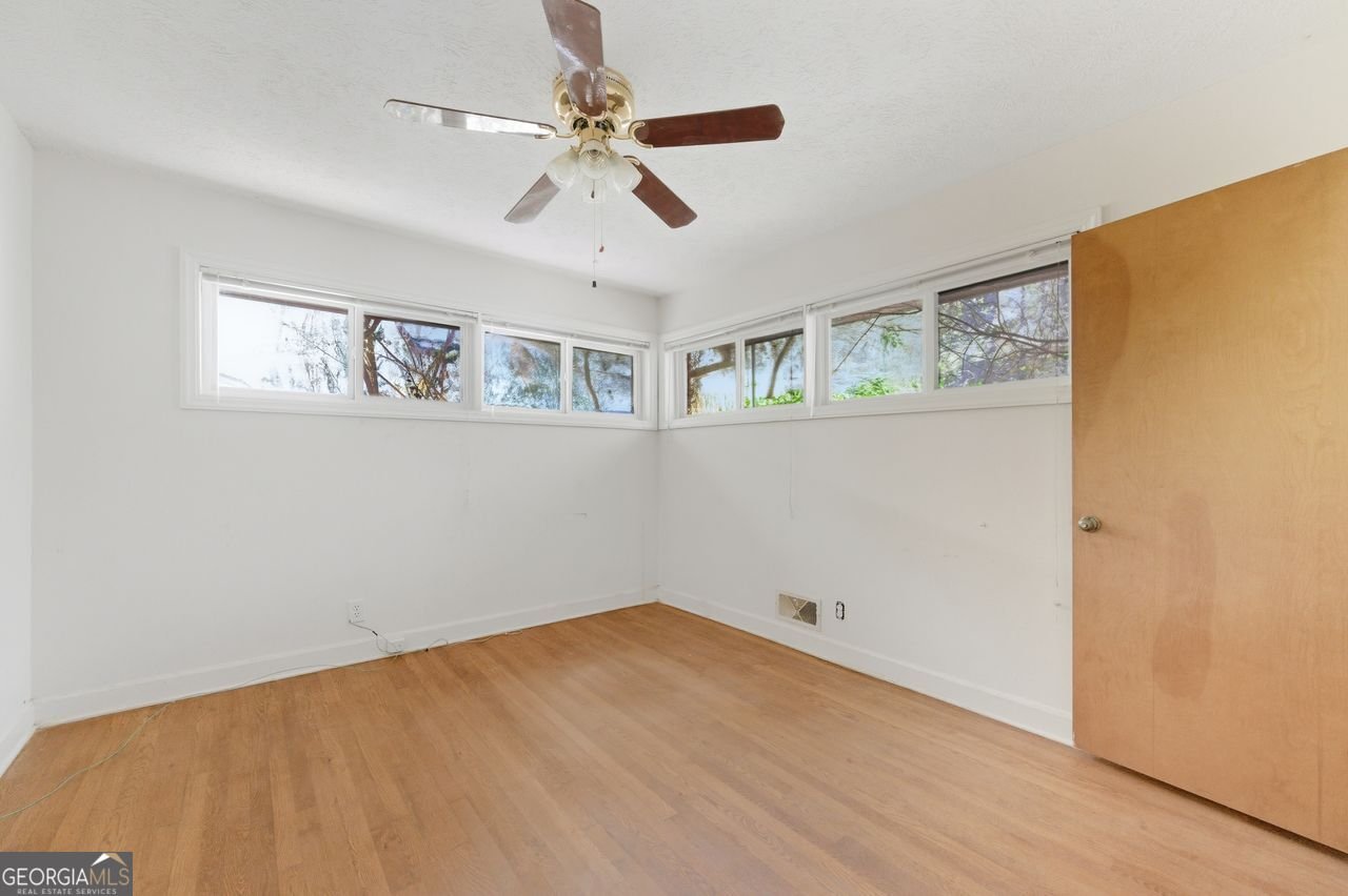 5839 Lakeshore Buford - 14