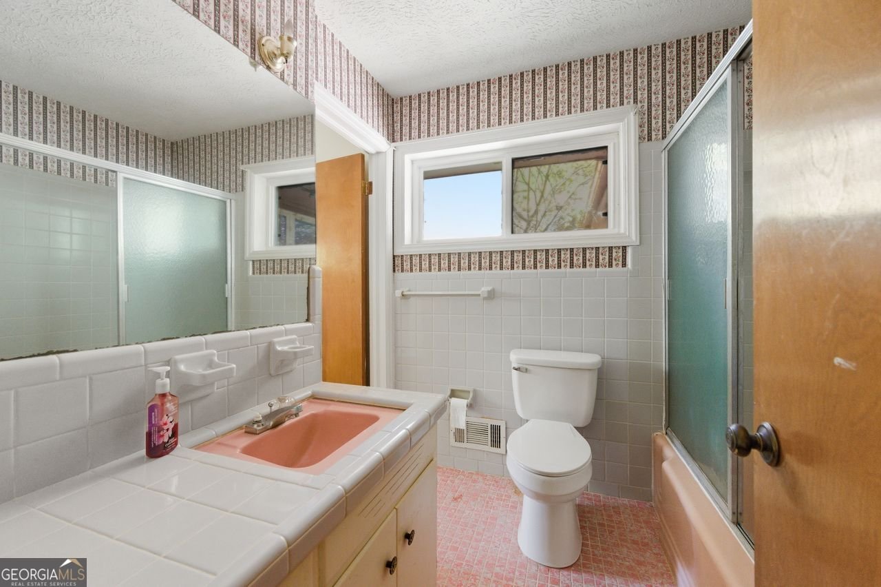 5839 Lakeshore Buford - 16