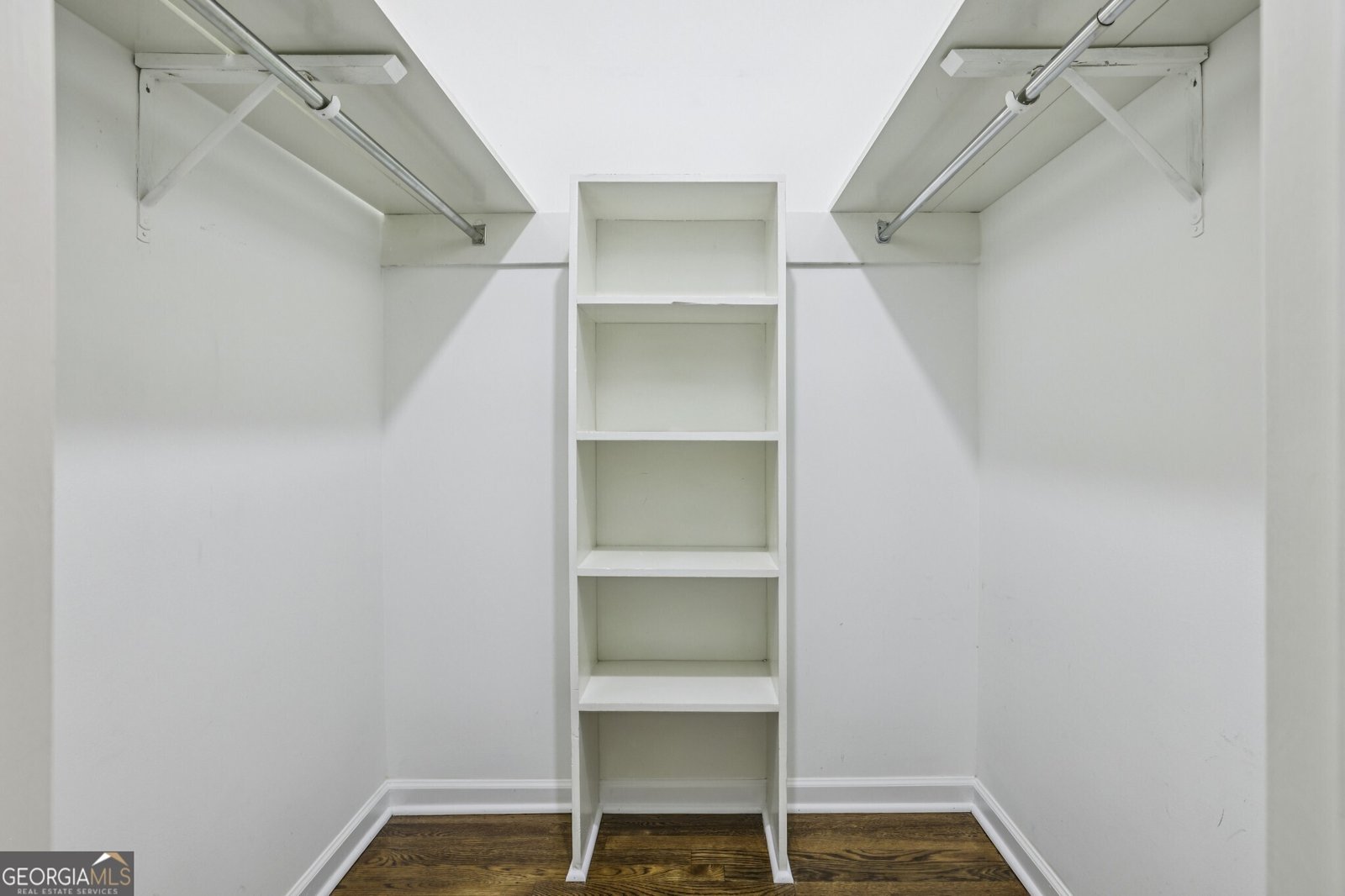 6215 River Chase Circle Atlanta - 6