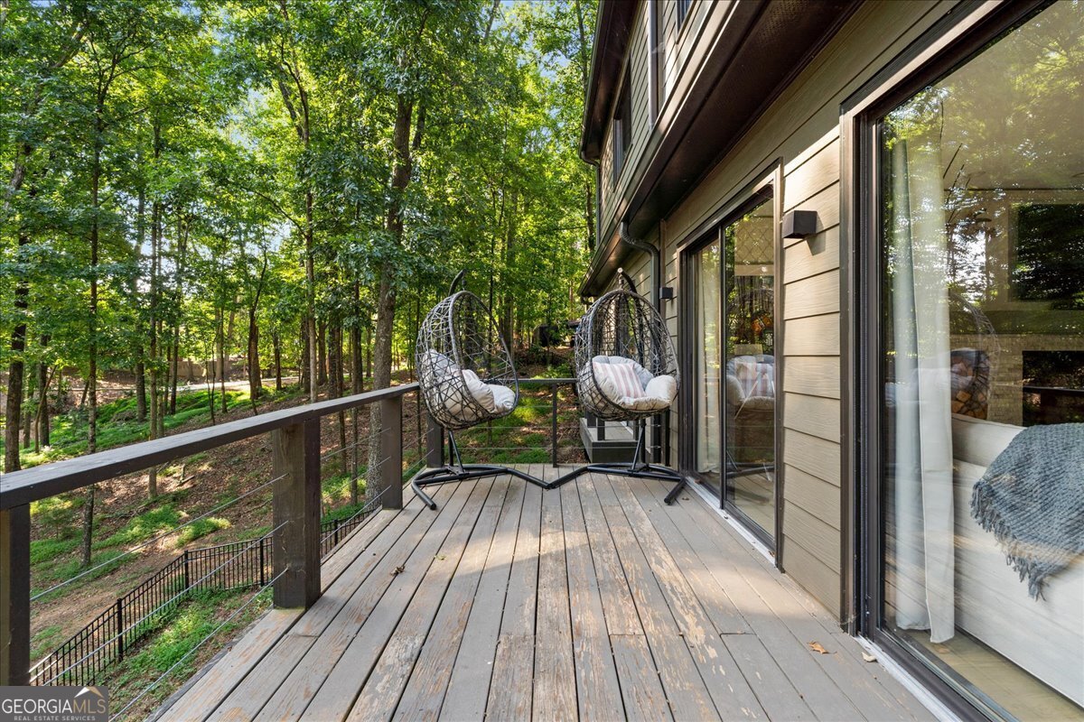 6680 Woodlake Drive Flowery Branch - 42