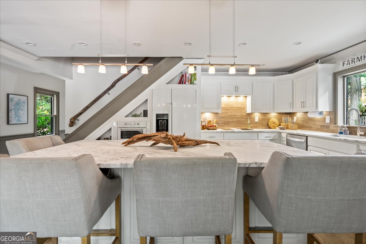 6680 Woodlake Drive Flowery Branch - 50