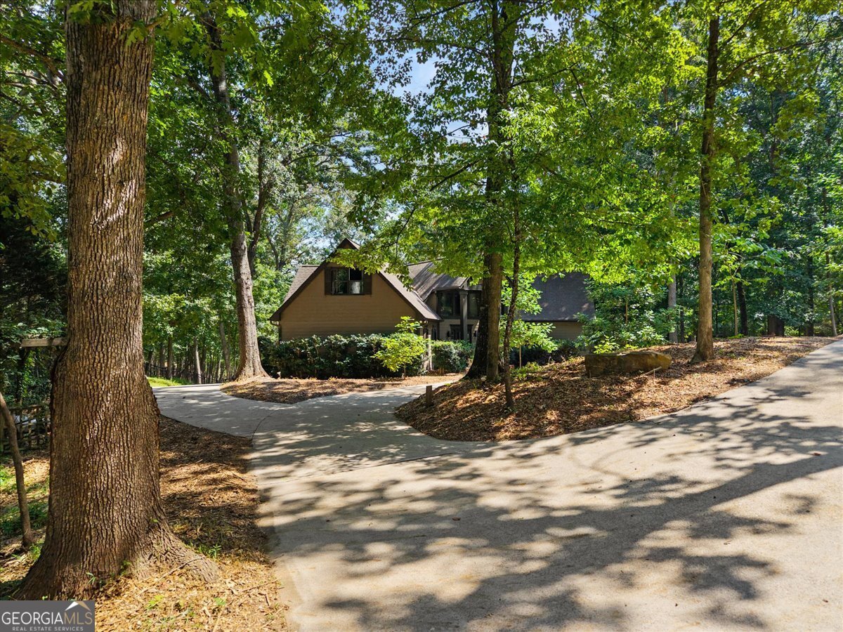 6680 Woodlake Drive Flowery Branch - 8