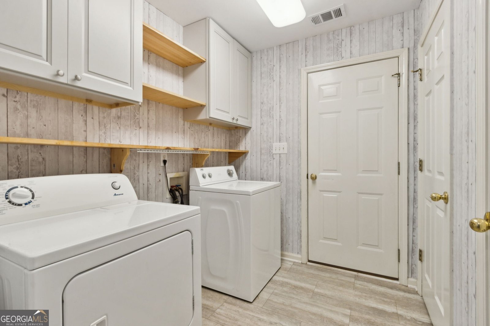 2422 Oak Bluff Drive Dacula - 35