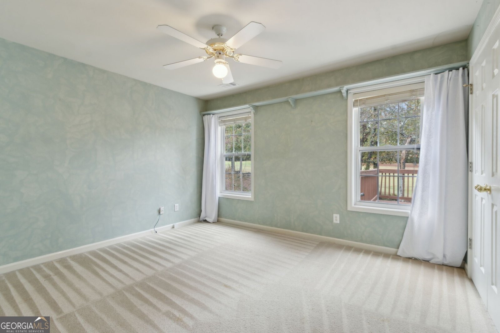 2422 Oak Bluff Drive Dacula - 40