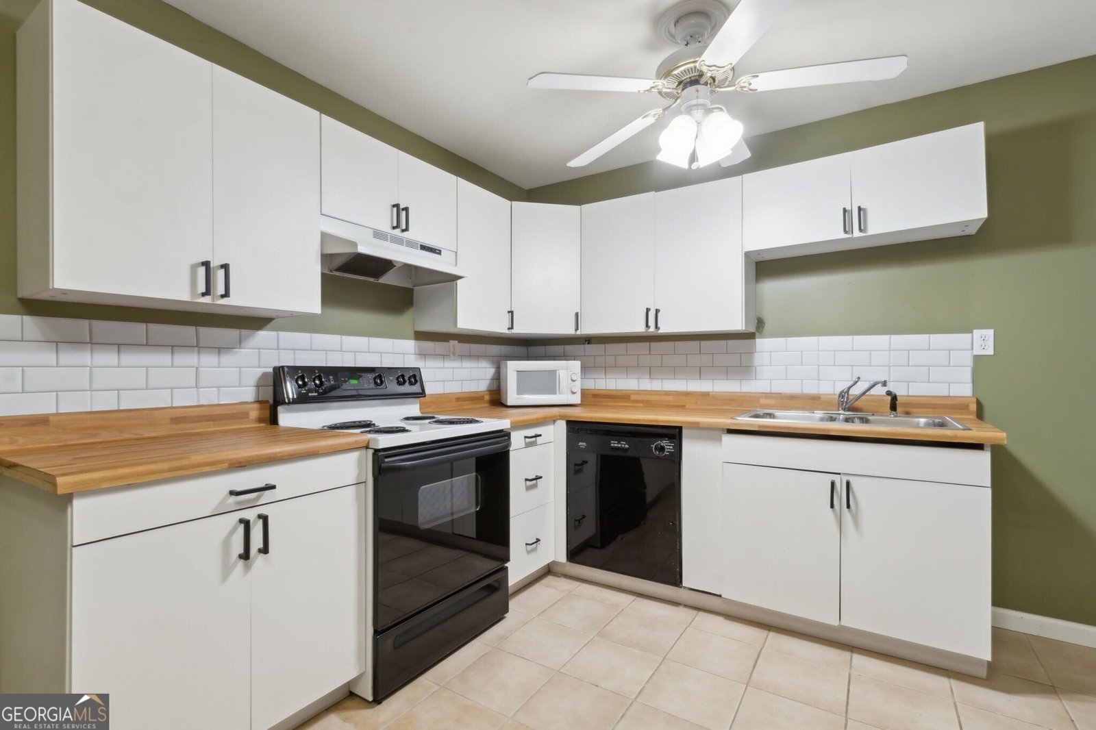 2422 Oak Bluff Drive Dacula - 50