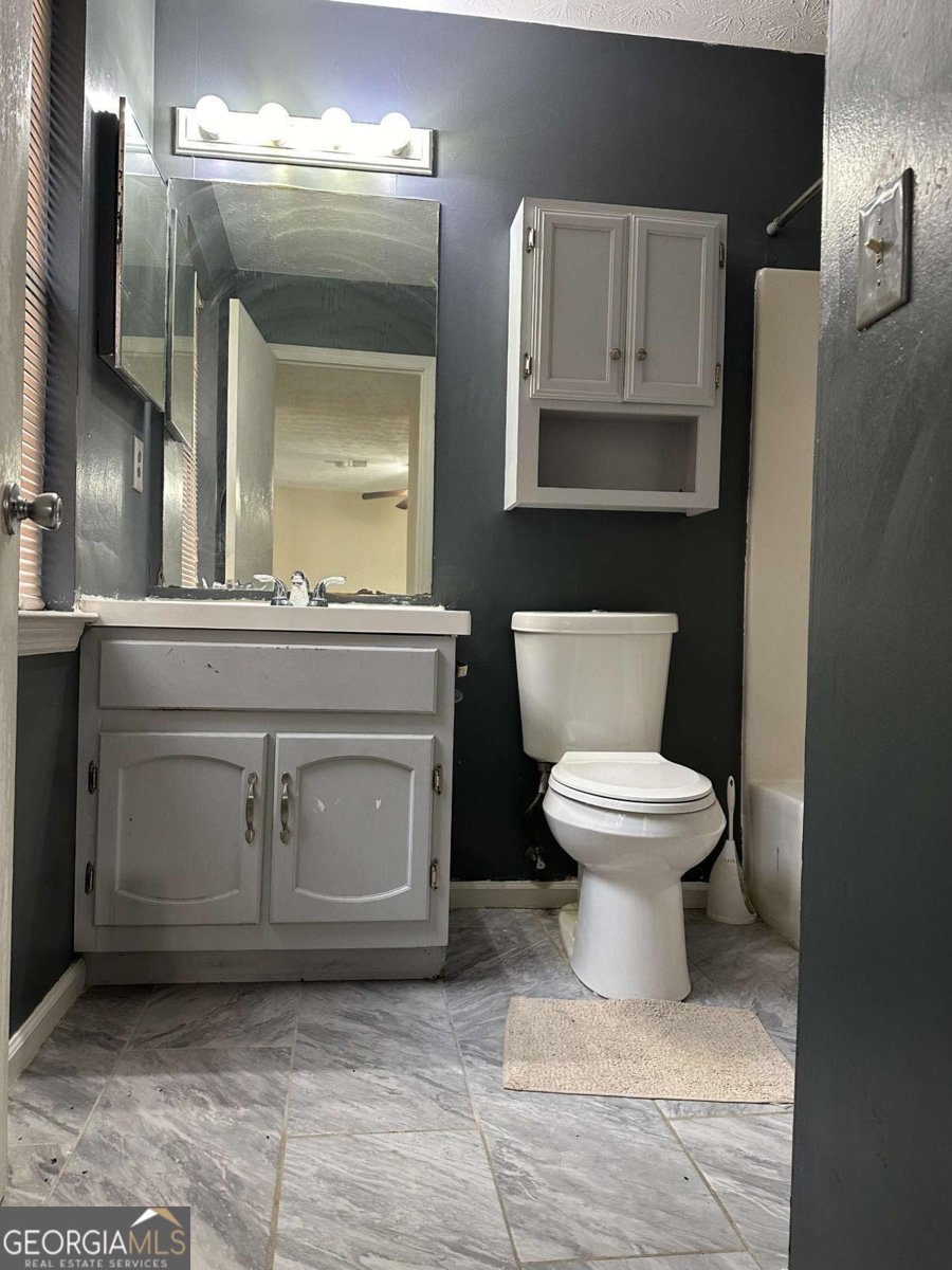 5277 Rosestone Drive Lilburn - 1