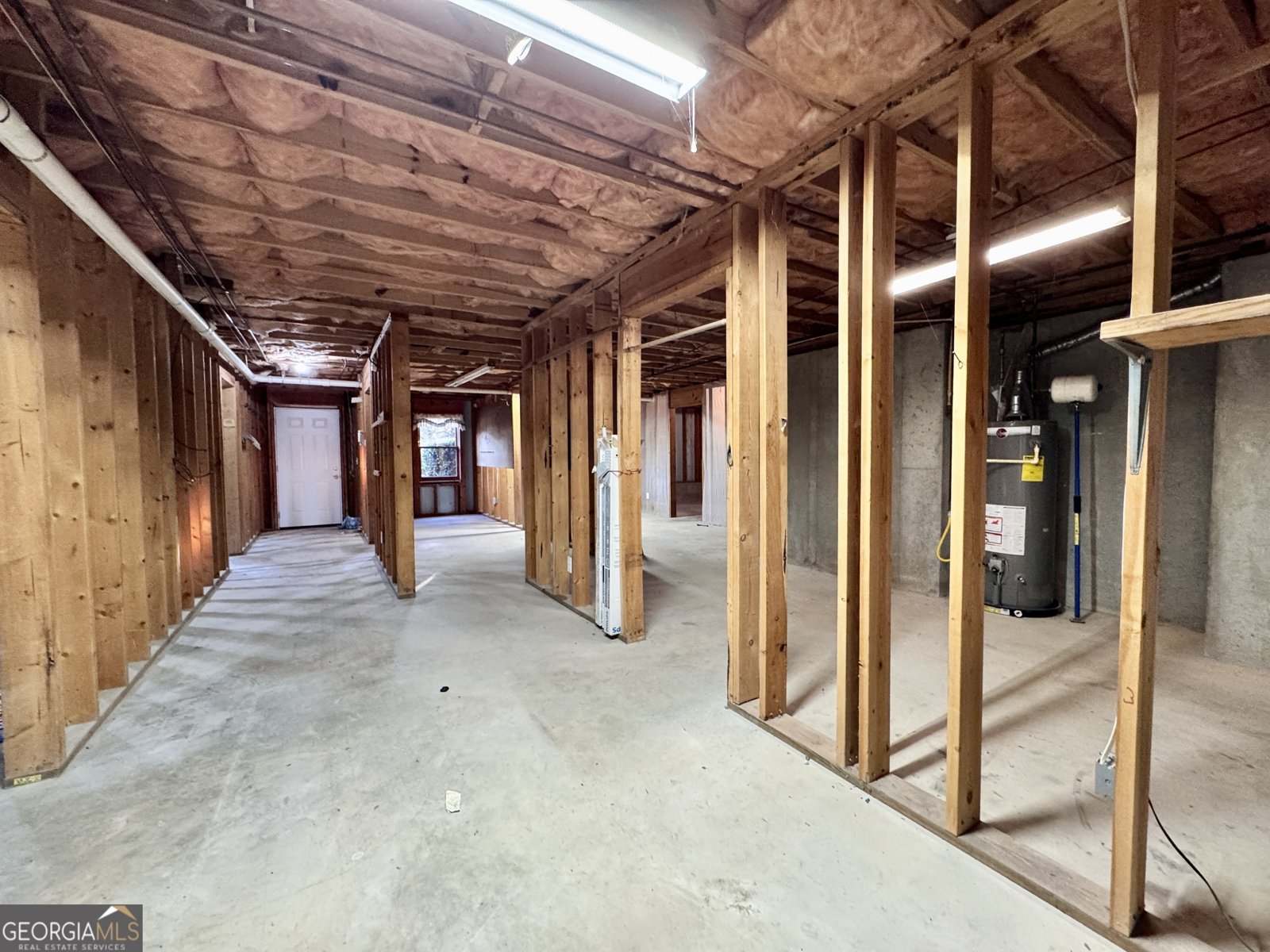 1210 Lancelot Court Loganville - 36