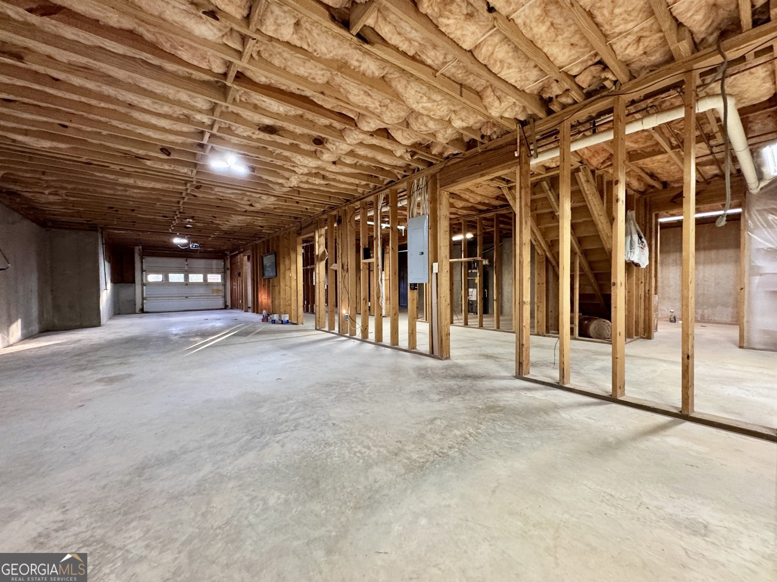 1210 Lancelot Court Loganville - 37