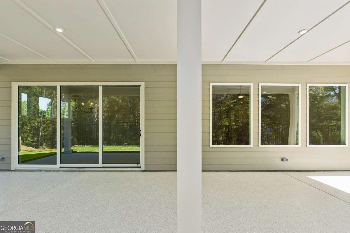 568 Barnfield Way Dallas - 6