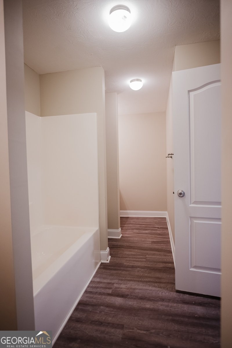 108 Bradley Circle Barnesville - 13