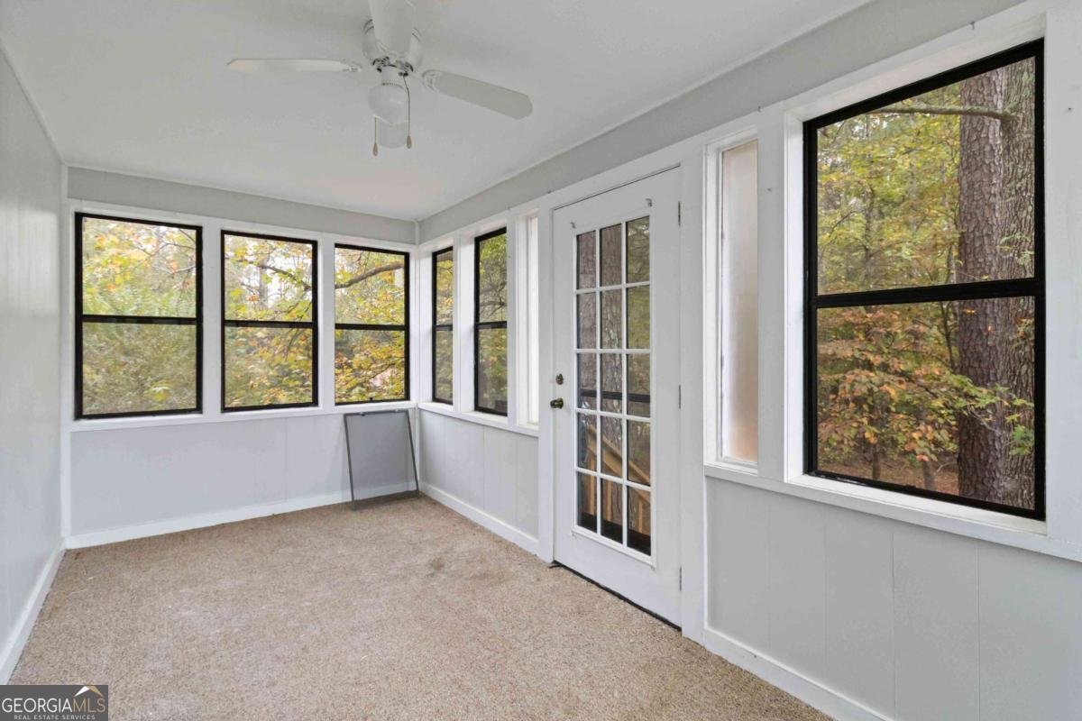 166 Pebble Path Douglasville - 11