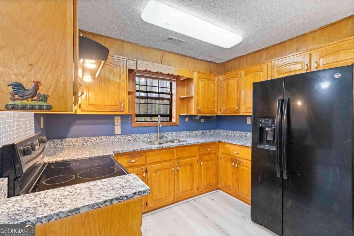 166 Pebble Path Douglasville - 16