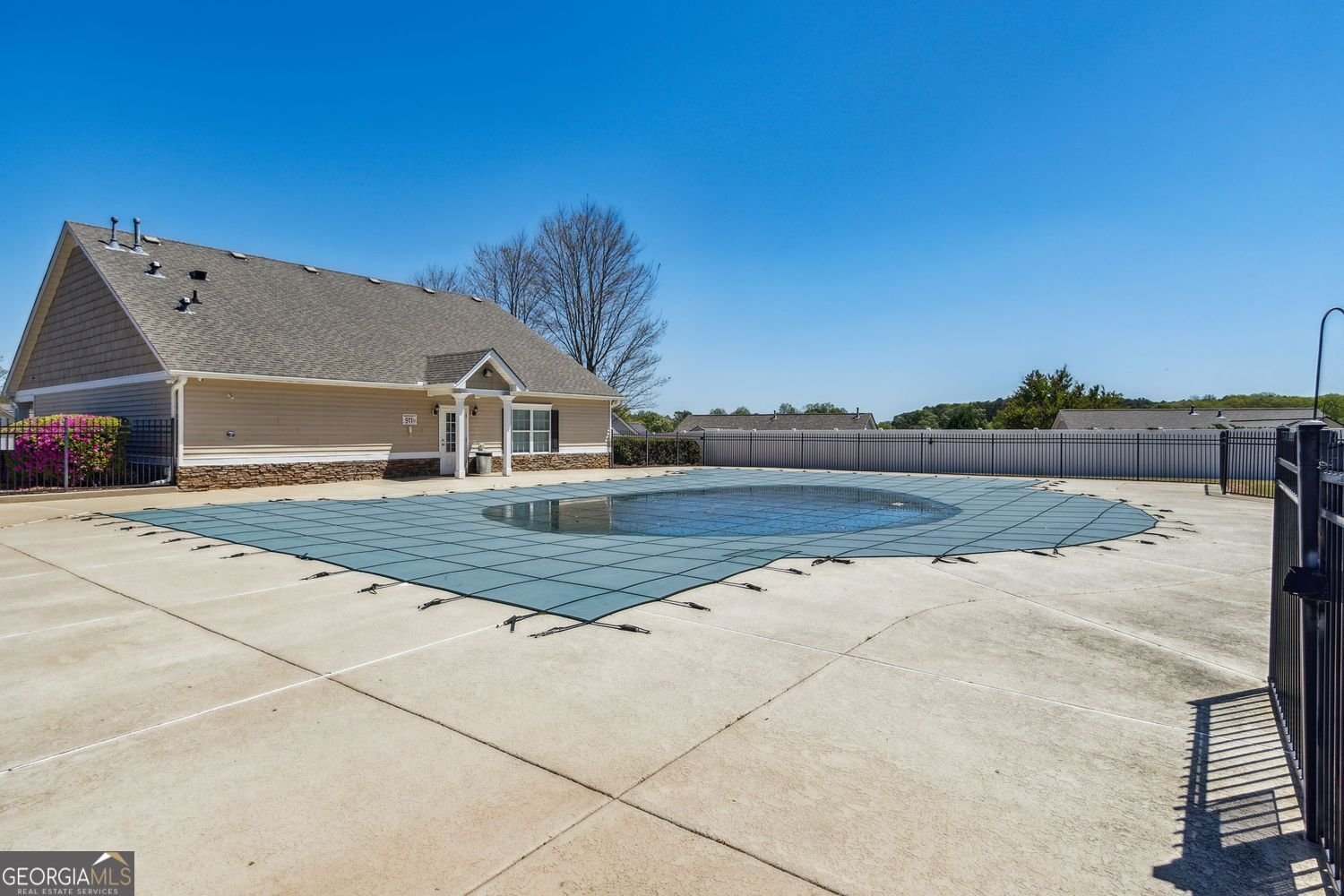 816 Ideal Place Winder - 12