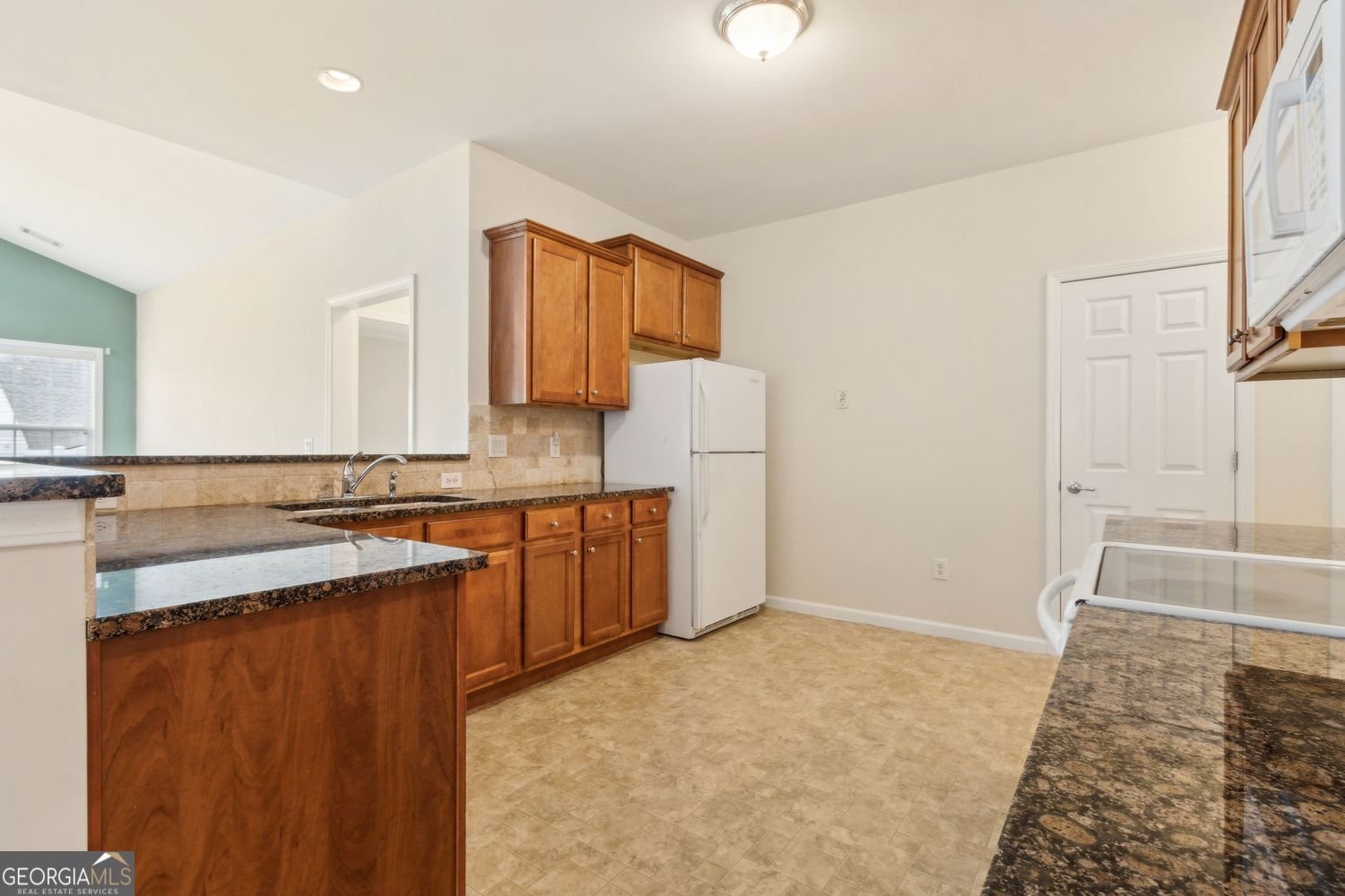 816 Ideal Place Winder - 26