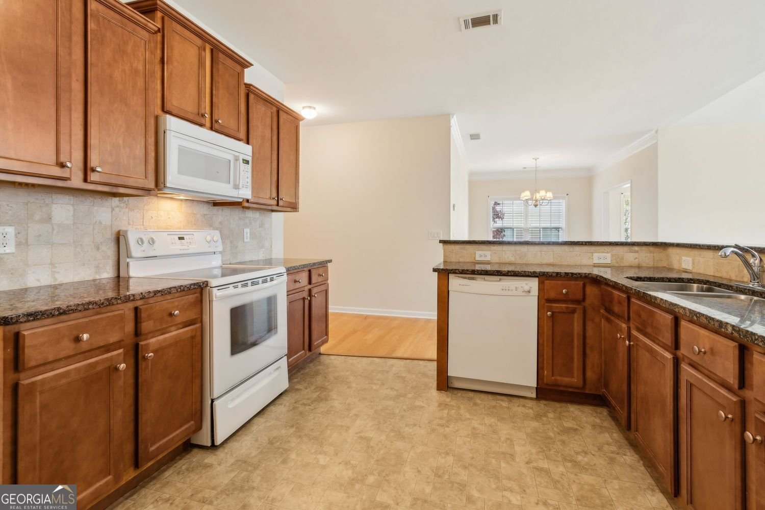 816 Ideal Place Winder - 27