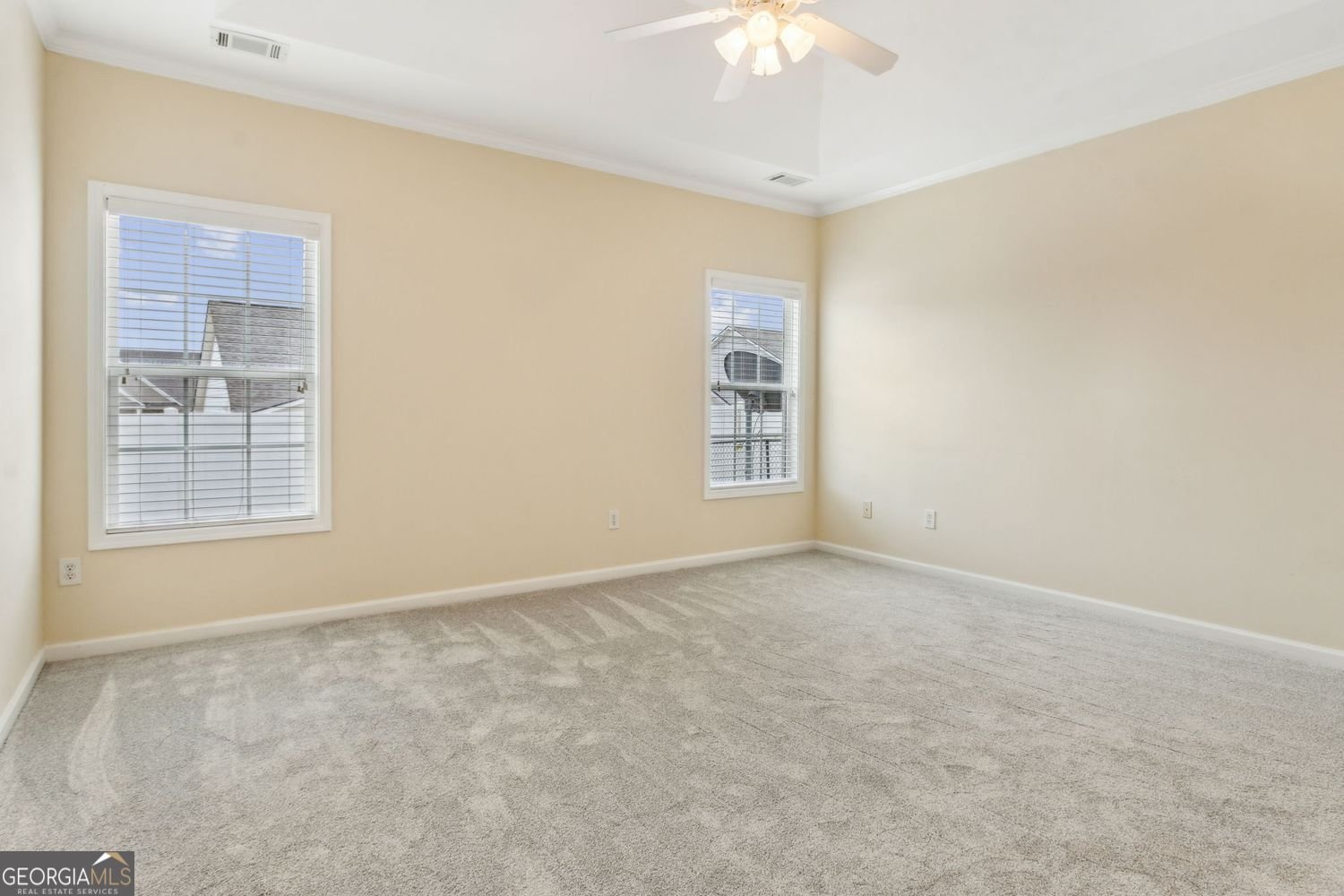 816 Ideal Place Winder - 31