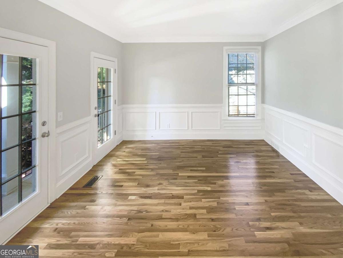 302 Magnolia Trace Canton - 11