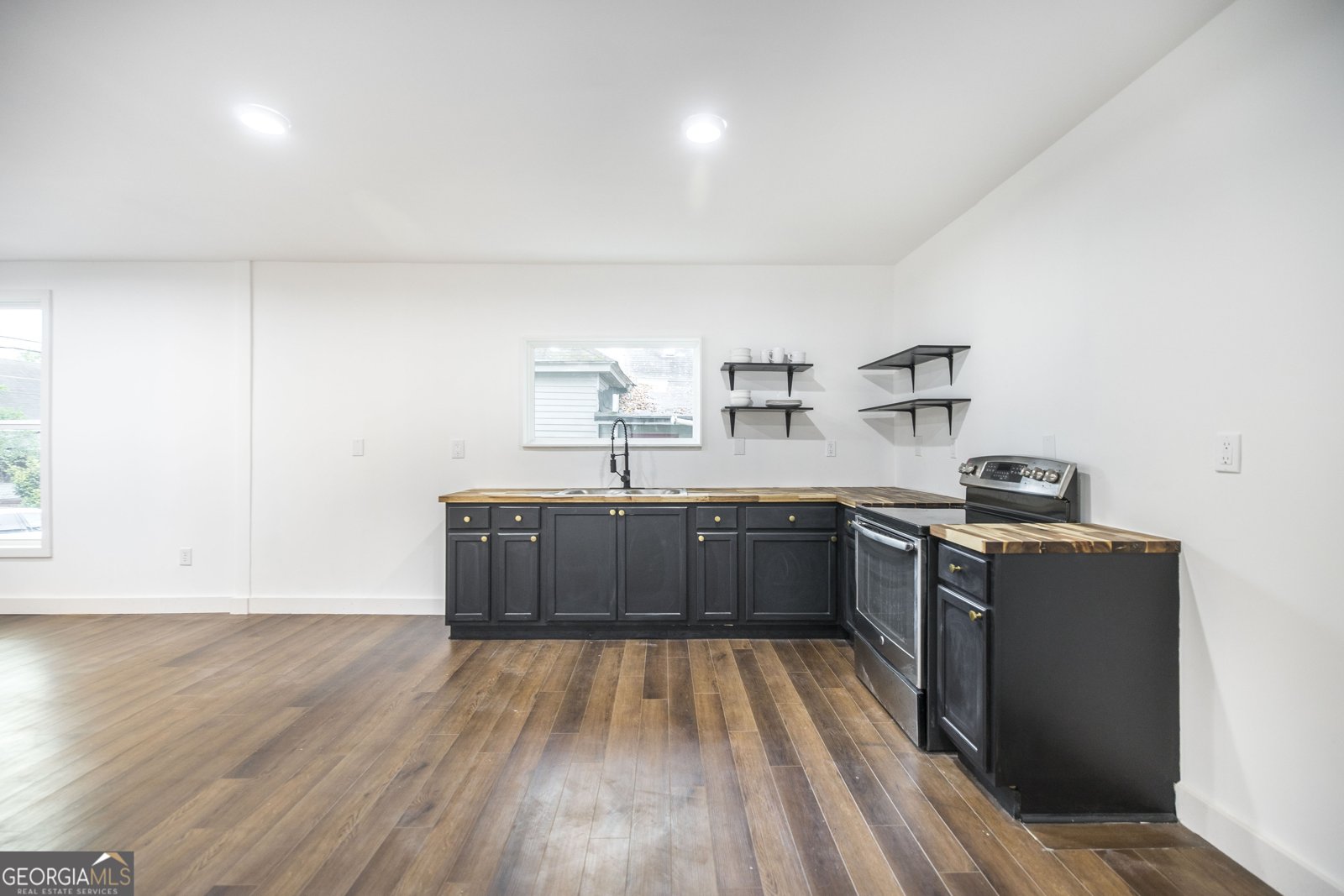 335 Lincoln Avenue Macon - 8