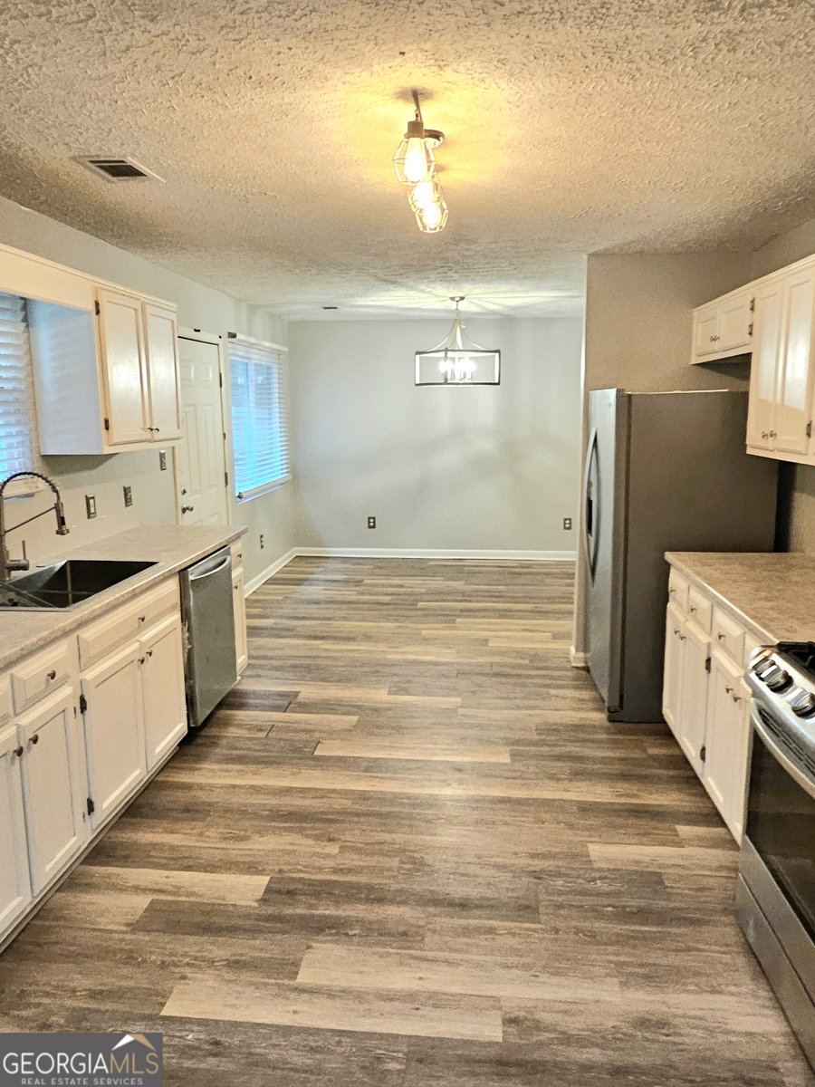 8030 Trinity Park Drive Riverdale - 12