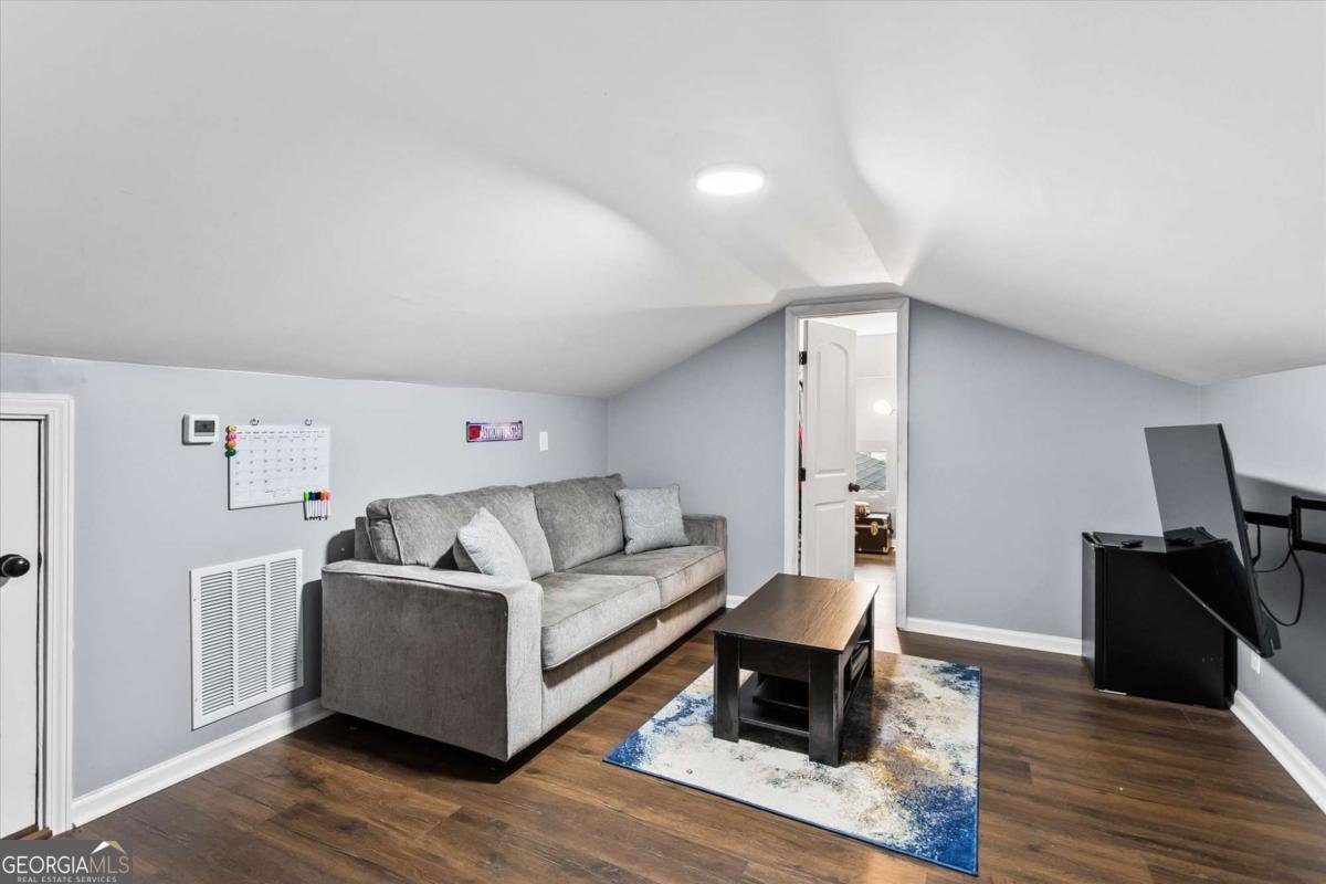 3216 Dogwood Drive Atlanta - 28