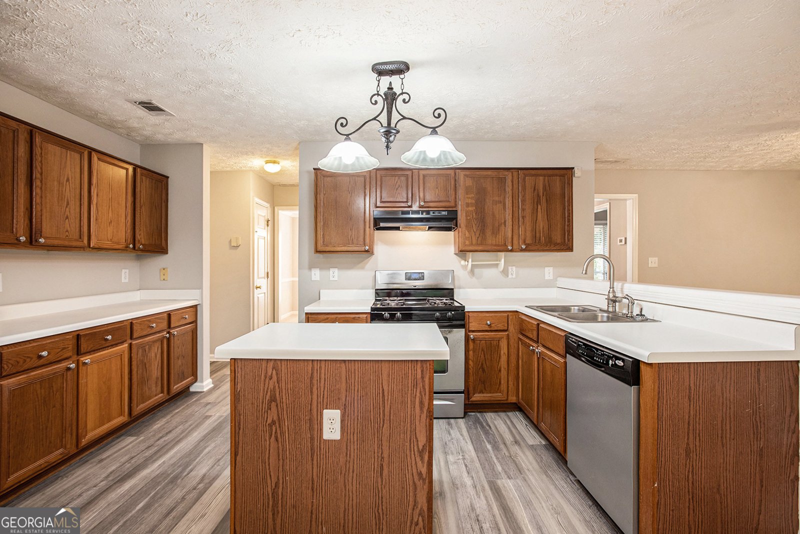 2932 Hunting Wood Walk Duluth - 11