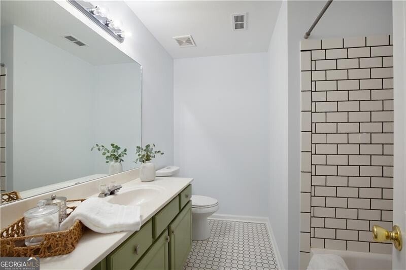 3422 Town Square Drive Kennesaw - 29