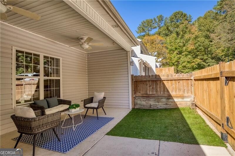 3422 Town Square Drive Kennesaw - 33