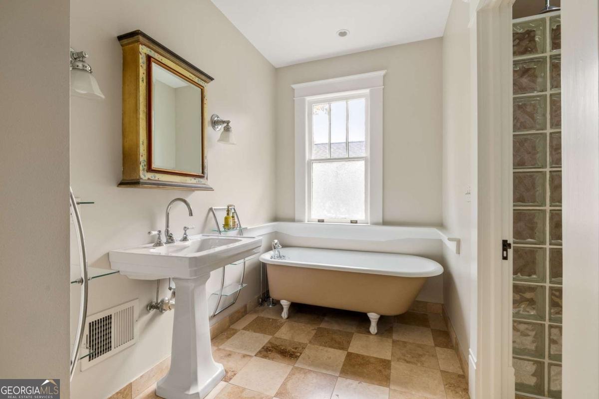 314 Elmira Place Atlanta - 36