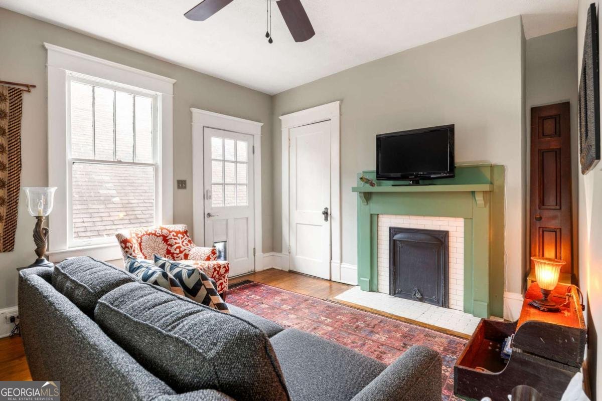 314 Elmira Place Atlanta - 44