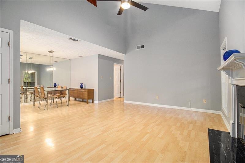 2141 Forest Trail Atlanta - 9