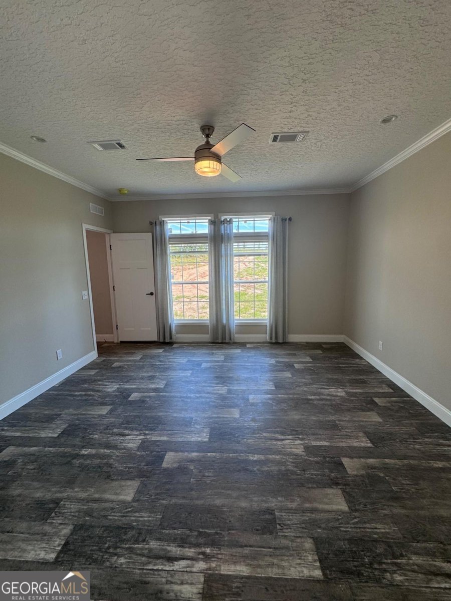 44 Longleaf Road Hazlehurst - 18