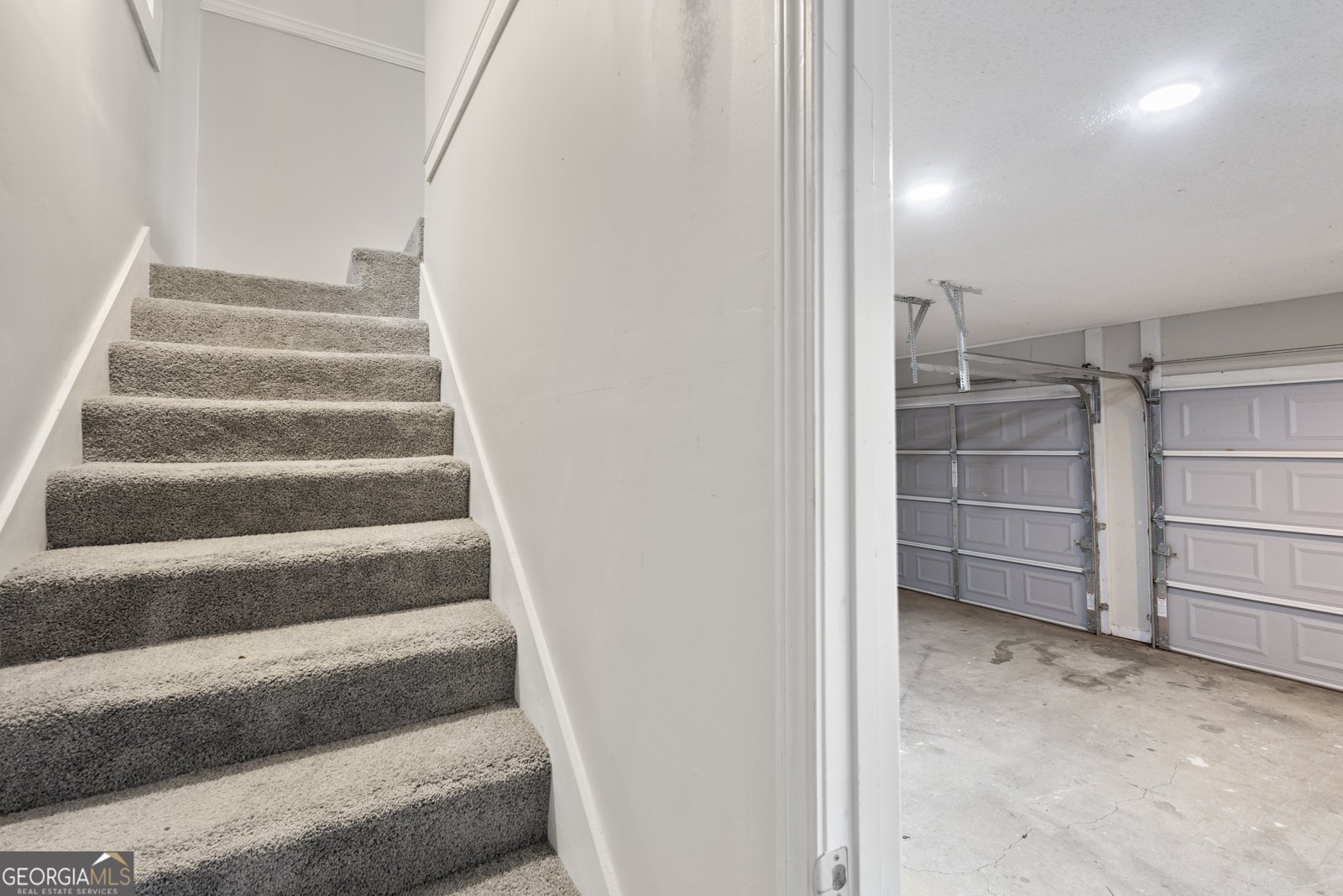 515 Candlewick Court Macon - 33