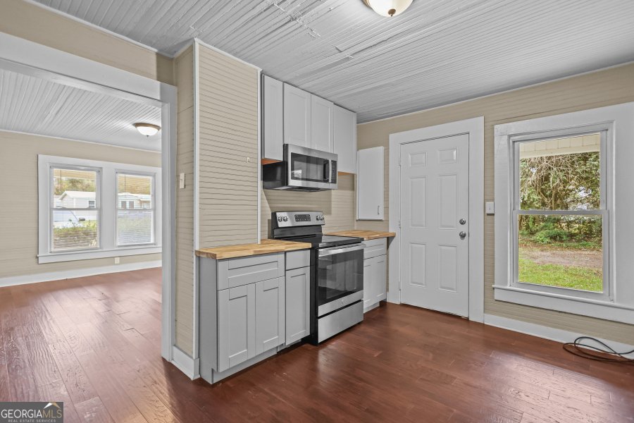 109 Joyner Street Screven - 9